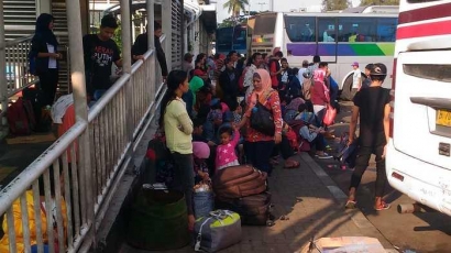 Menyoal Larangan Warga Daerah Datang ke Jakarta