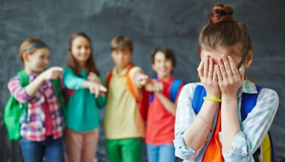 Pikir Panjang Sebelum Membagikan Video Bullying Anak Sekolah