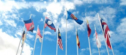50 tahun ASEAN; Kinerja dan Implikasi dalam situasi Regional