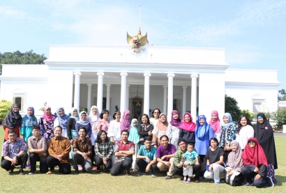 Menjadi Warga Negara yang Baik adalah Bukti Cintaku untuk Indonesia