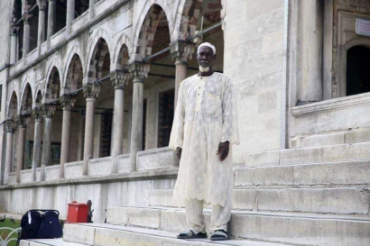 Kisah Al Hasan Abdullah, Lelaki Miskin Ghana yang Diberangkatkan Haji Pemerintah Turki