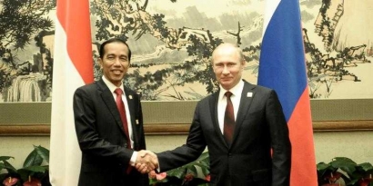 Dibanding Amerika, Rusia, dan Koalisi Arab Saudi, Strategi Jokowi berbeda dalam memerangi ISIS
