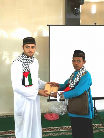 Tabligh Akbar 'Solidaritas Selamatkan Al Aqsha'; Pemuda Muhammadiyah Salurkan Bantuan Masyarakat