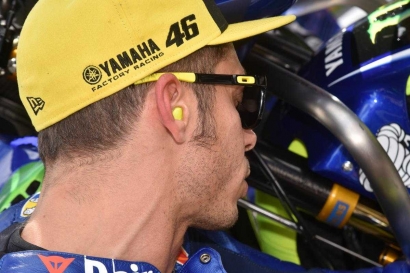 Valentino Rossi Kecelakaan dan Cedera Patah Kaki