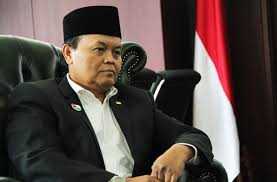 Hidayat Nur Wahid Membungkus Kekhawatirannya dengan Pura-pura Mengkhawatirkan Jokowi