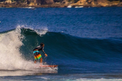 Wediombo Gunungkidul Tempat Surfing Populer