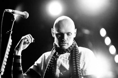 Mengintip Dua Proyek Baru Billy Corgan, "Ogilala" dan "Pillbox"