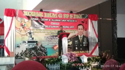 SMA Negeri 6 Kota Cirebon bersama Korem 063/SGJ Gelar Nobar Film G 30 S/PKI