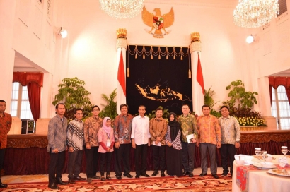 Gara-gara Tak Punya Batik, Hampir Saja Batal Ketemu Presiden