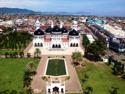 Aceh: Mekkah Kedua dan Misi Terselubung Snouck Hurgronje