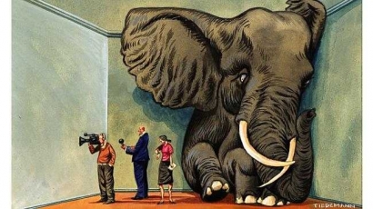"The Elephant in The Room" dan Media Sosial Kita