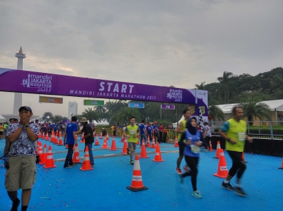 Menelusuri Jejak Penakluk Mandiri Jakarta Marathon