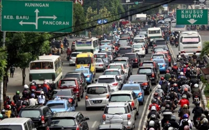 Urai Benang Kusut Macet  Jakarta dengan Sistem Nebeng