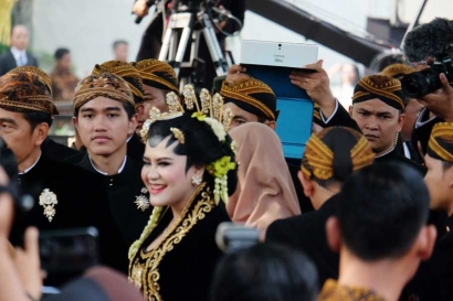 Warna Nusantara di Pernikahan Kahiyang Ayu dan Bobby Nasution