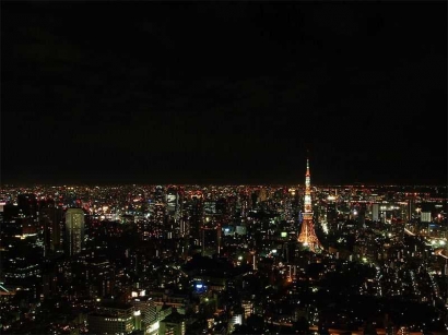 "Tokyo Tower", dari Rongsokan Tank Menjadi Simbol Era Analog