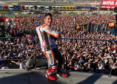Pedrosa Menang MotoGP Valencia, Marquez Juara Dunia