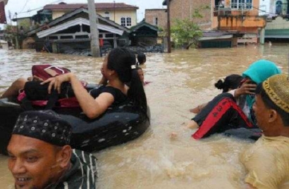 Dana untuk Tanjung Balai di Tengah Bencana Banjir