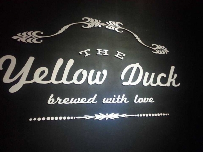 "Yellow Duck Cafe", Tidak Sekadar Logo Bebek