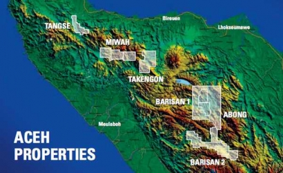 Ramai-ramai Menggali Kuburan Sendiri di Aceh