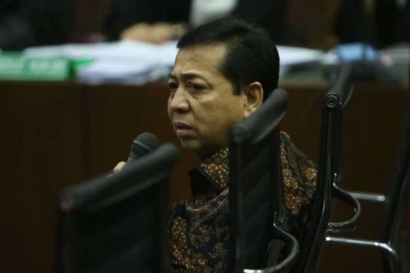 Dakwaan Novanto Dibacakan Sehari Sebelum Putusan Praperadilan