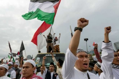 Bela Palestina Momentum Indonesia Berdikari