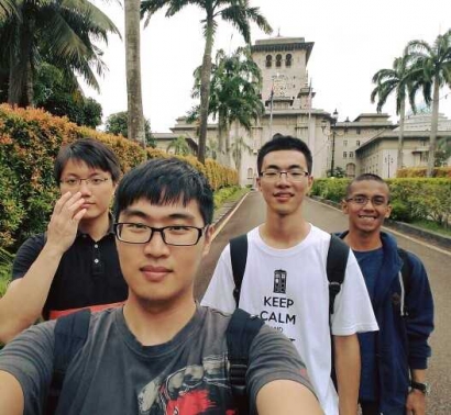 Mahasiswa UI yang Merajut Pemberdayaan TKW di Singapura