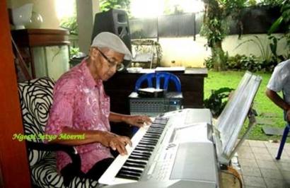 Mengenal FX Yuswono, Musisi Keroncong dari Tangerang Selatan