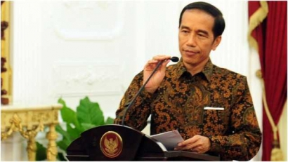 Presiden Jokowi Jangan Dibiarkan Sendirian