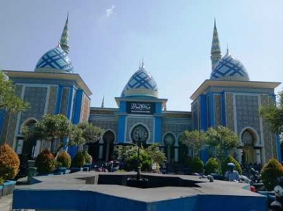 Perpaduan Tradisional dan Modern Pada Masjid Agung Madiun