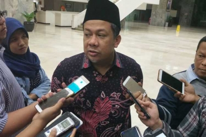 Fahri Hamzah Sebut Ajakan Gabung ke Golkar Permintaan Jokowi