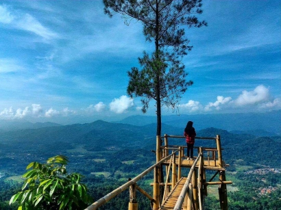 Wisata Bukit Panembongan Keasriannya "Instagram-genic"