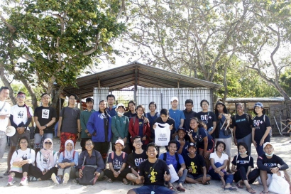 Peringati Hari Sampah Nasional, Komunitas EH Bali Gelar Aksi "Coastal Beach Clean Up"