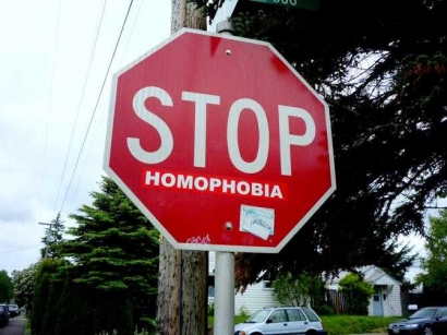 Ngawur, Kota Depok Cegah AIDS dengan Memperkuat "Homofobia" di Kalangan Warga