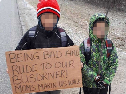 Viral! Seorang Ibu Menghukum Anaknya dengan Berjalan Kaki 7 Kilometer