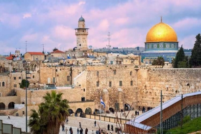 Jericho dan Yerusalem, Ketika Tiga Agama Hidup Berdampingan