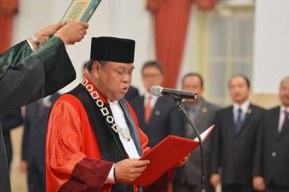 Permohonan Maaf Arief Hidayat Setelah Tak Jabat Ketua MK...
