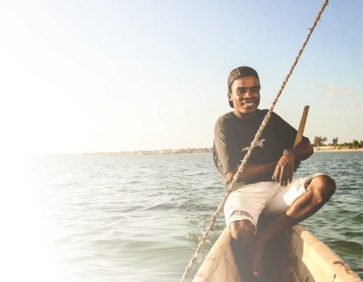 Nelayan di Garis Terdepan yang Belum Mapan