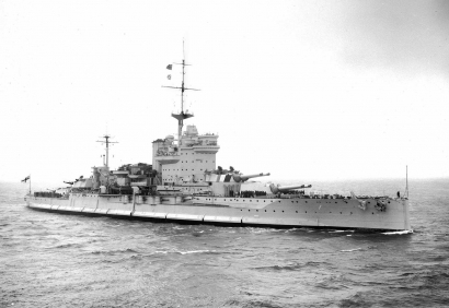 Sang Nyonya Tua Hebat, HMS Warspite (Bagian 2)