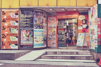 Tempat Beli Merchandise Anime di Jepang