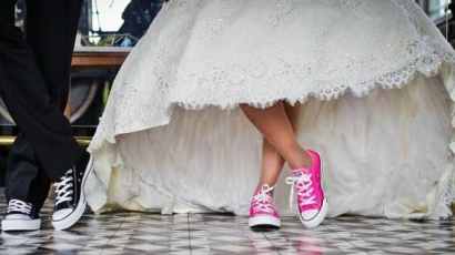 Pernikahan Dini: Apakah Masalah di Negeri Kita?