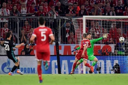 Bayern Muenchen Vs Real Madrid, Sang Juara Buka Jalan ke Final