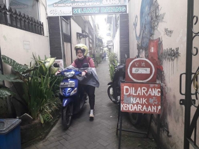 Dilarang Naik Kendaraan, Kearifan Lokal ala Yogyakarta