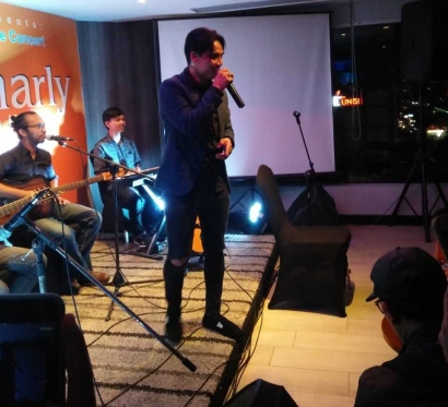 "Private Concert" Charly VHT, Ingin Penggemarnya Sukses Bersama Ji-Mart