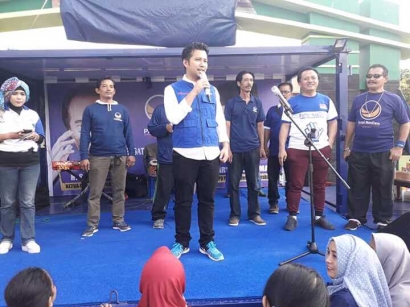 Gandeng Emil Dardak di Jalan Sehat, Ketua NasDem Surabaya: Agar Kader NasDem Termotivasi
