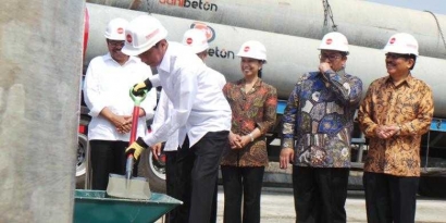 Menelaah "Prestasi" Pembangunan Jokowi