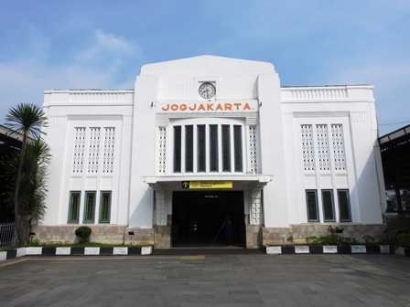 Stasiun Tugu Yogyakarta Riwayatmu Kini