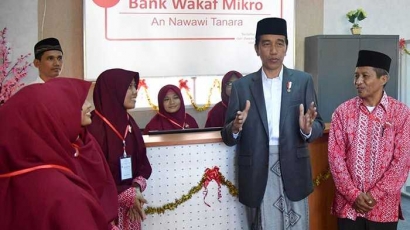 Mengenal Bank Wakaf Mikro, Andalan OJK untuk Berantas Rentenir