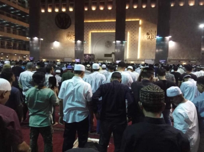 Tarawih Pertama di Masjid Istiqlal Jakarta