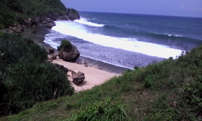 Pantai Kalimirah, "Perawan" di Pesisir Wonogiri