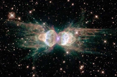 Nebula Semut Ditemukan Menembakkan Laser, Ada Apa?